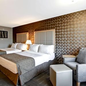 Standard Queen Room Two Queen Beds Sofa Bed